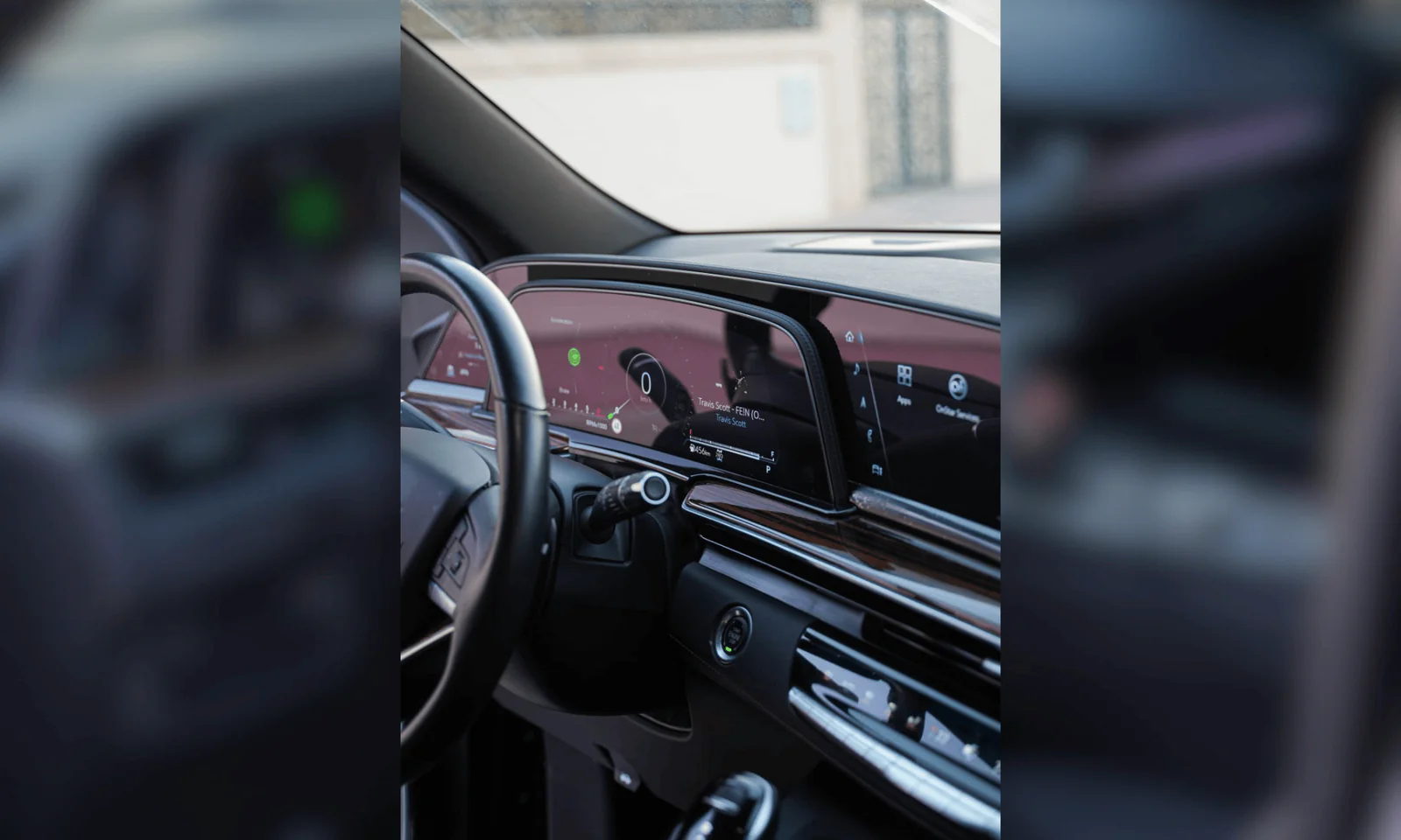 Cadillac Escalade photo 8