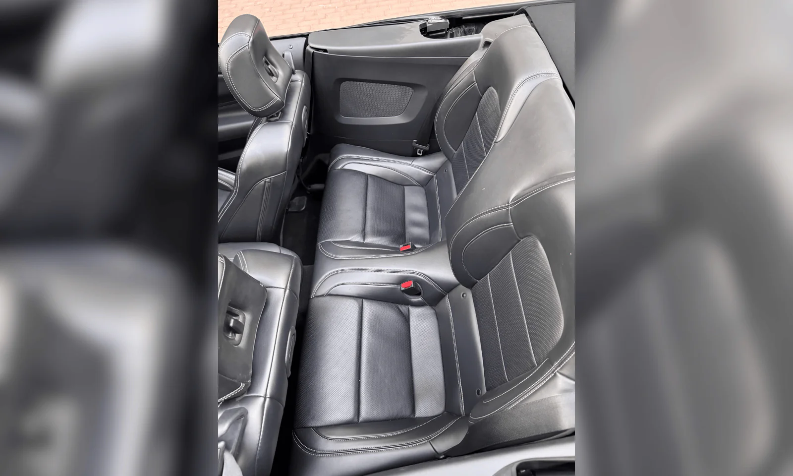 Ford Mustang Convertible photo 5