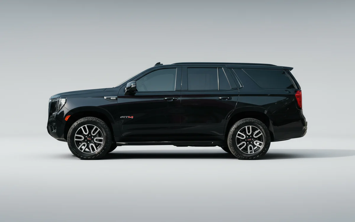 GMC Yukon photo 3