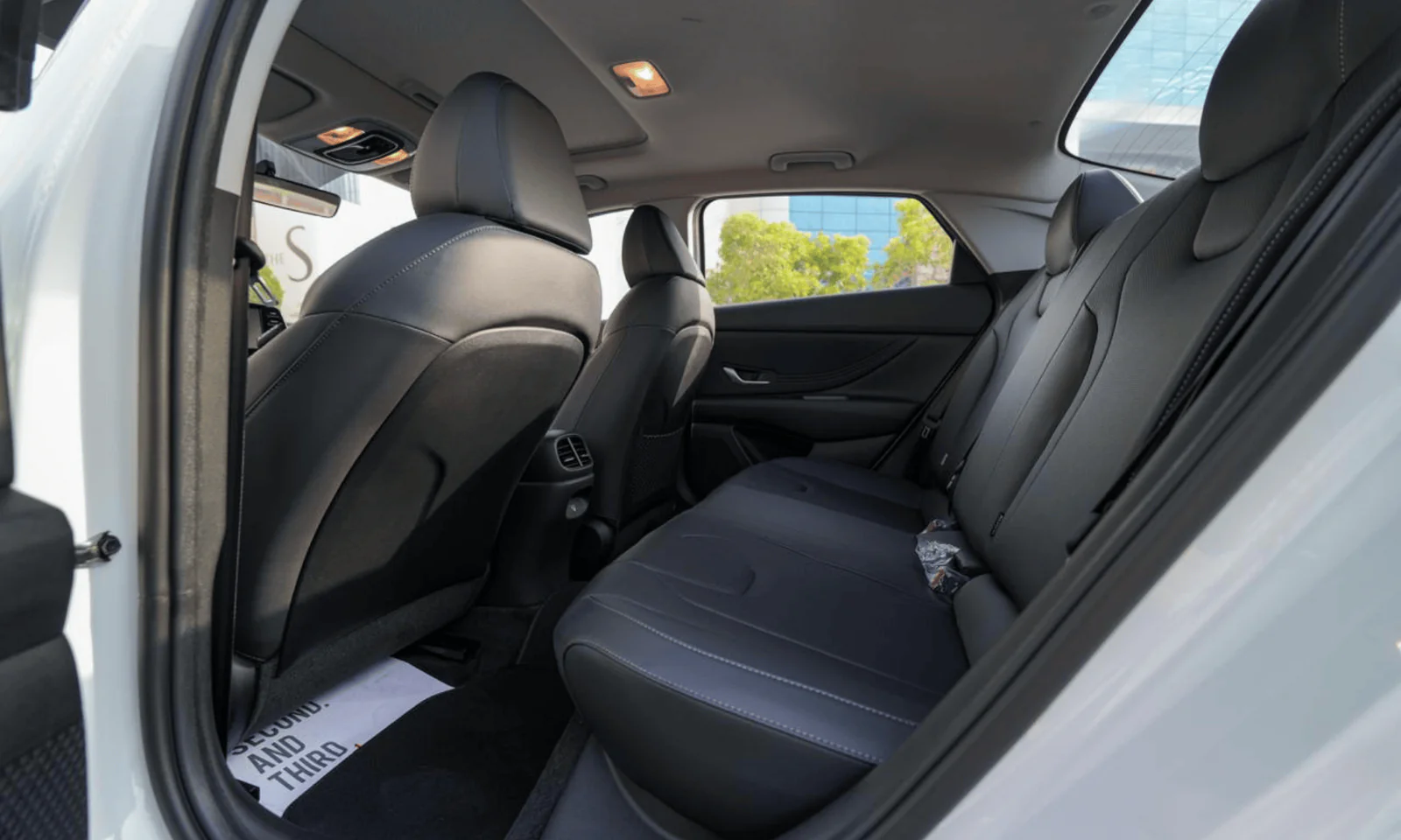 Hyundai Elantra photo 5