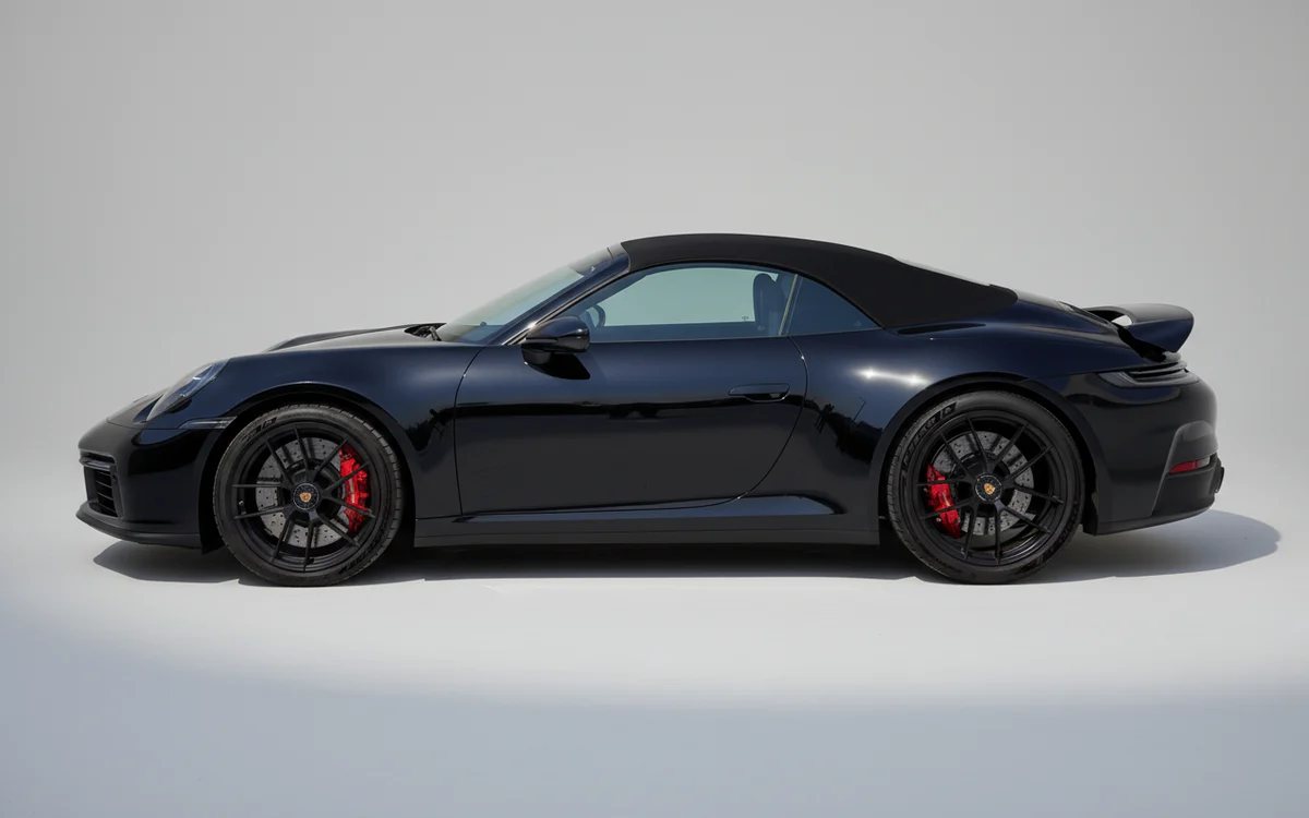 Porsche GTS 911 Carrera Convertible photo 2