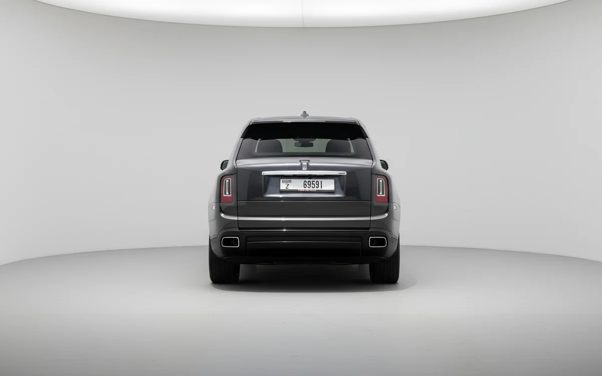 Rolls Royce Cullinan photo 8