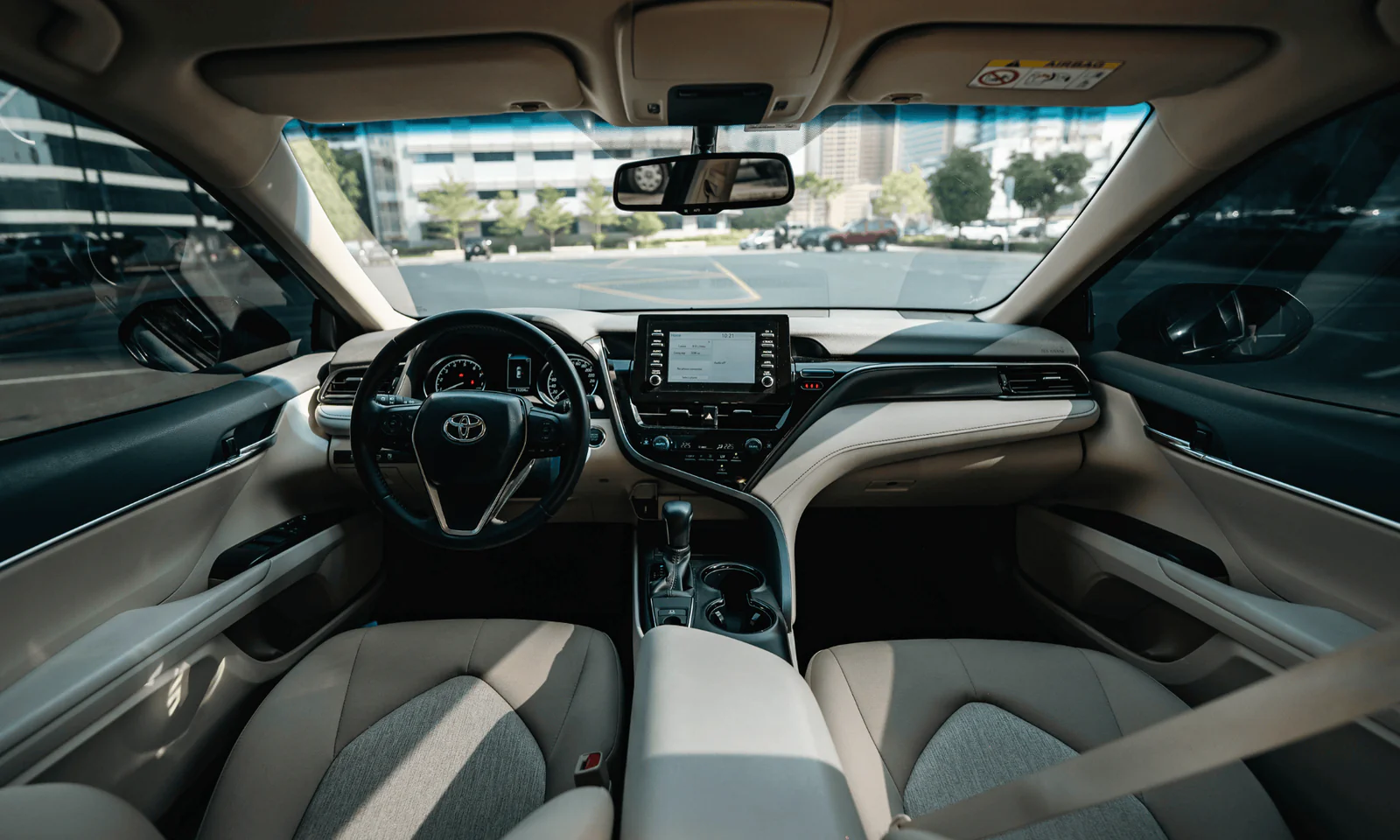 Toyota Camry photo 3
