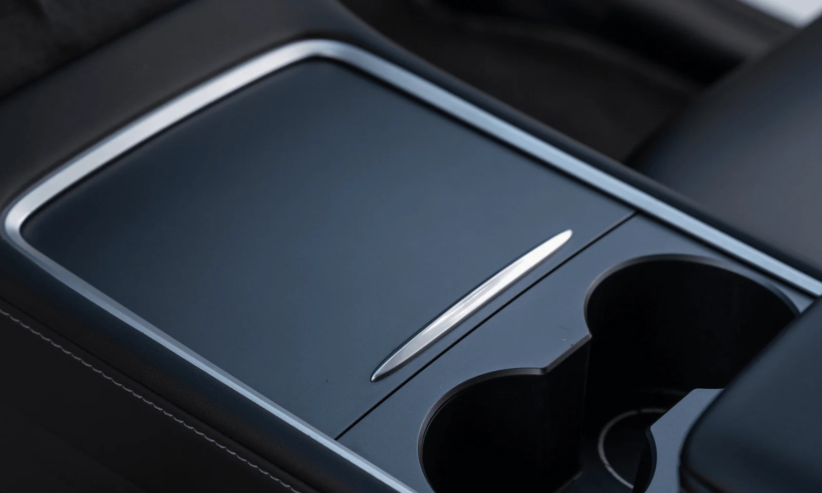 Tesla Model Y photo 5