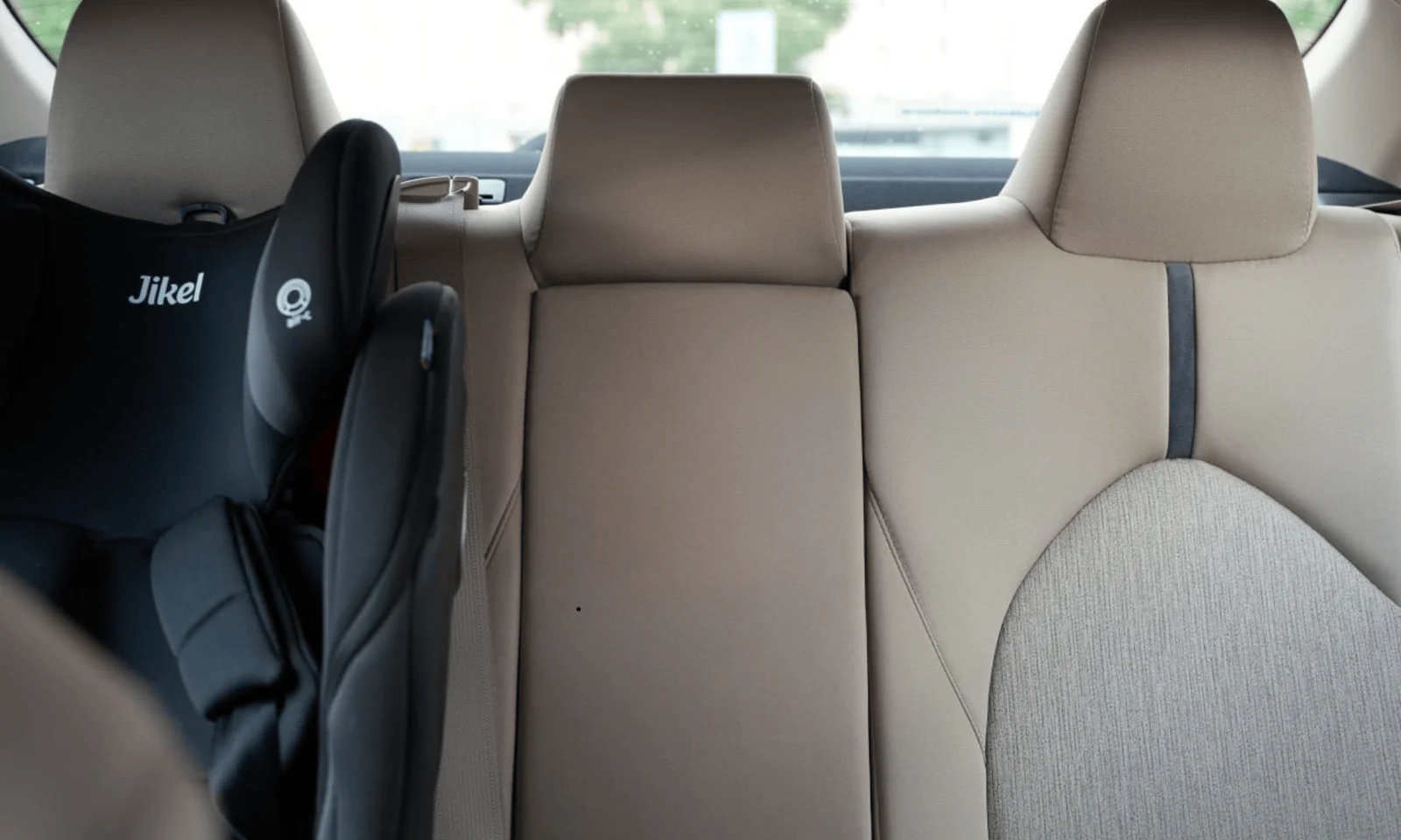 Toyota Camry photo 8