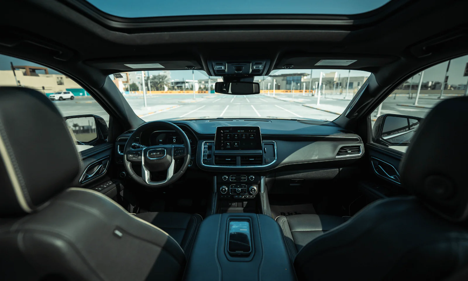 GMC Yukon photo 8