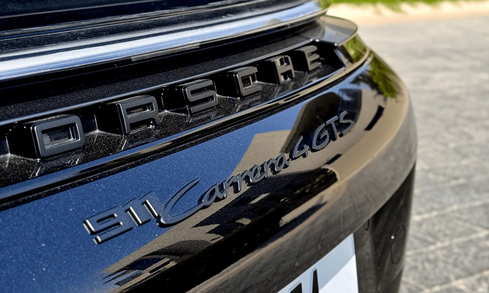 Porsche GTS 911 Carrera Convertible photo 6