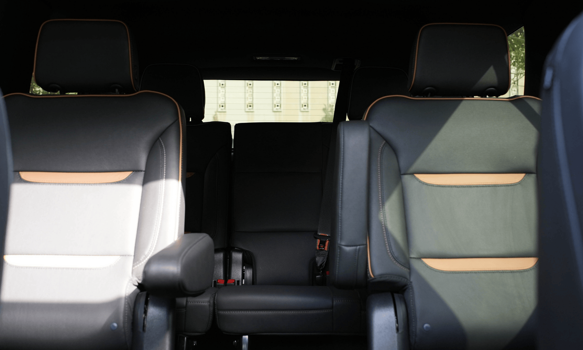 Rent GMC Yukon 2023 Grey 90373AA AT4 or similar