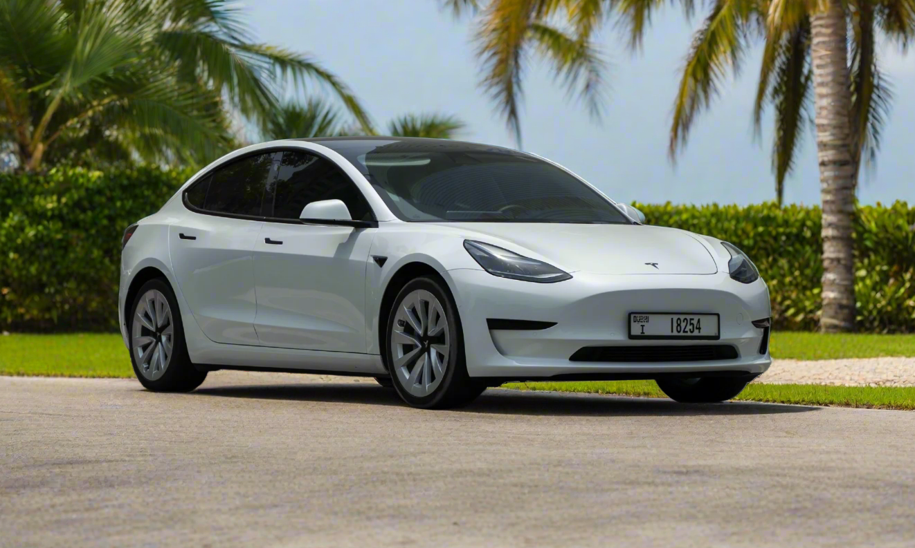 Rent Tesla Model 3 2023 White 18254I or similar