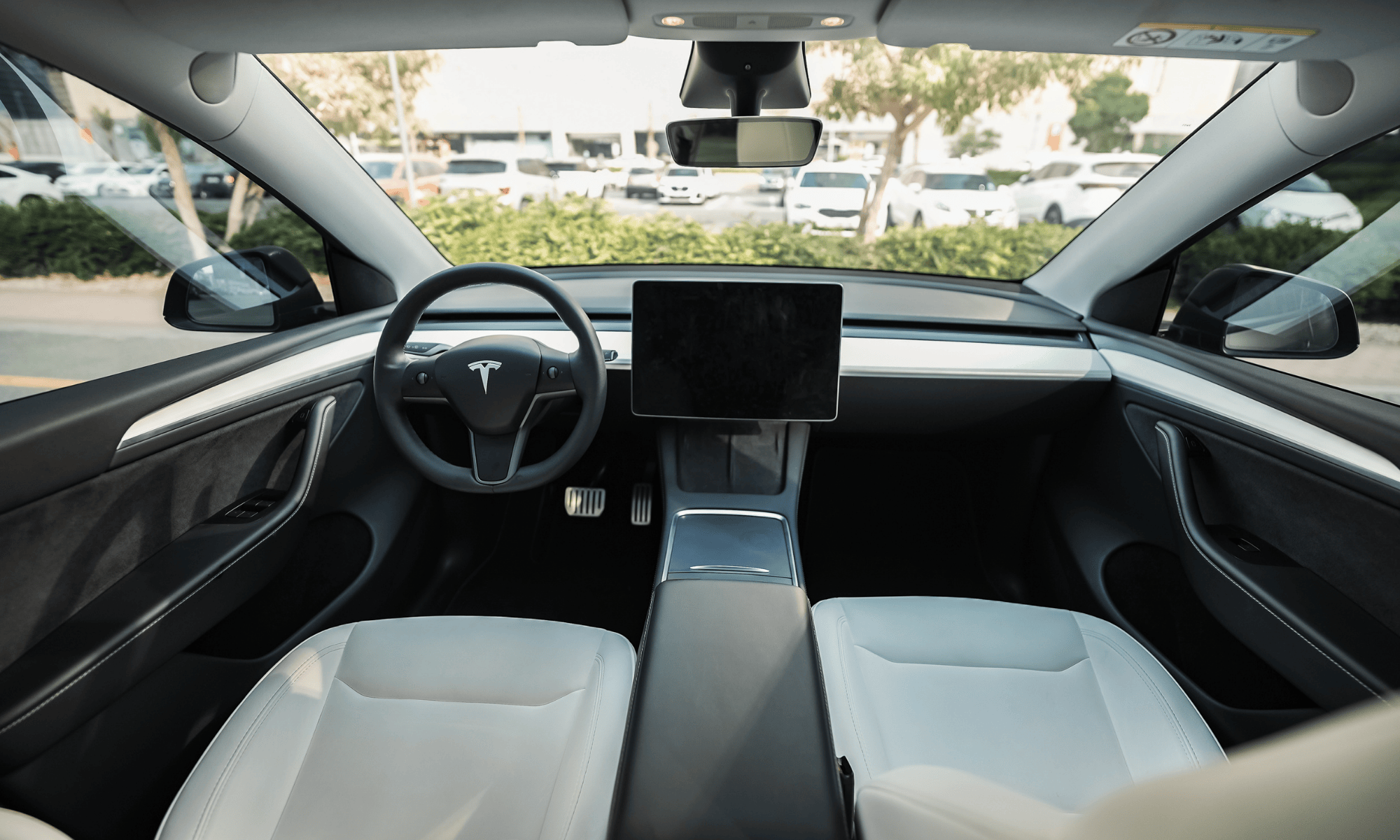 Rent Tesla Model Y 2023 Black 93951Z Perf or similar